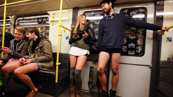 Pantsless passengers on Portland MAX for country-wide 'No Pants Subway Ride